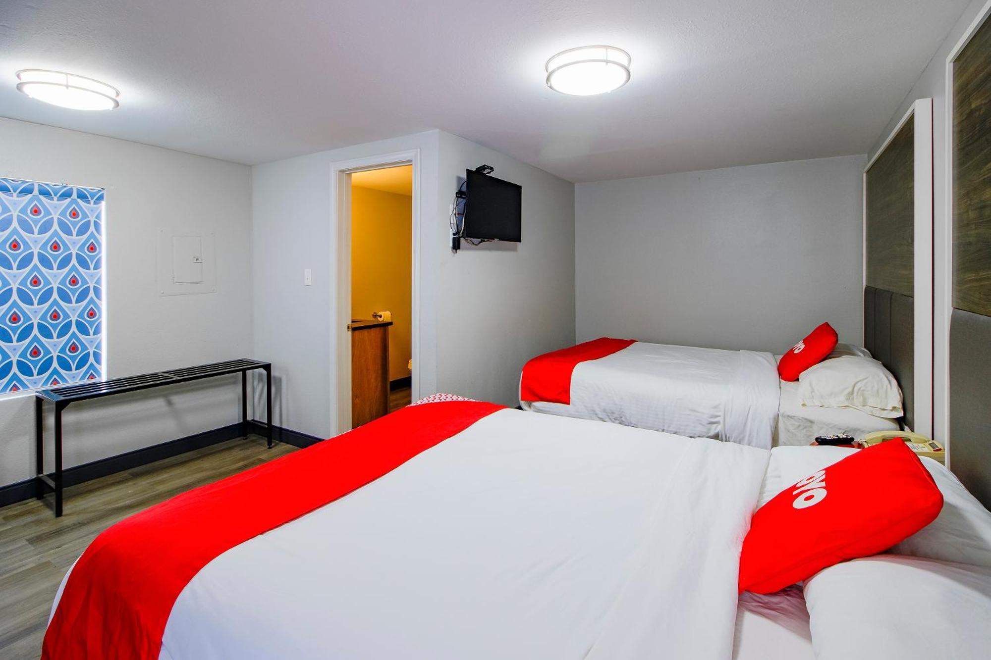 Oyo Hotel Sulphur La Hwy 90 West Kültér fotó