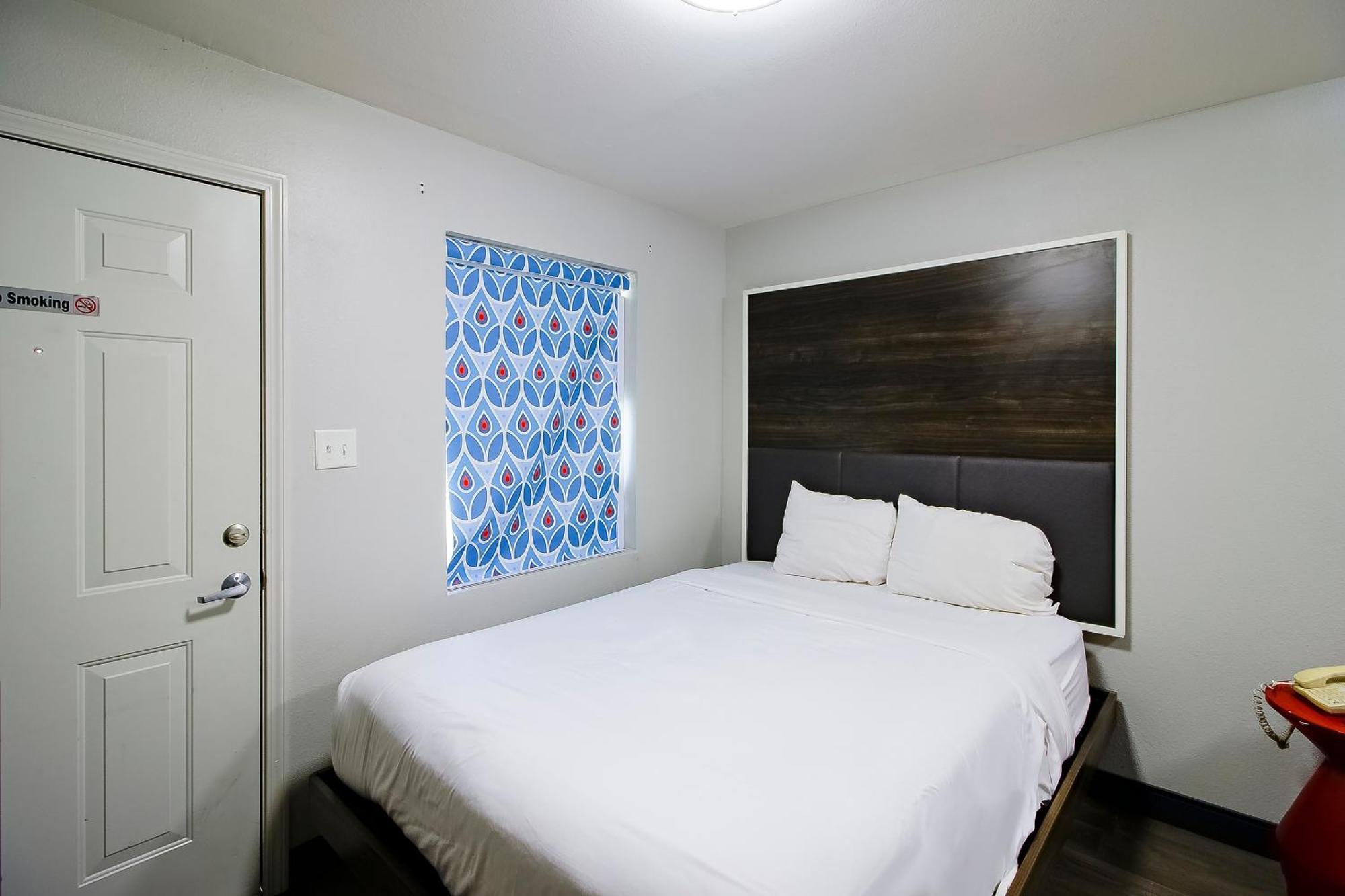 Oyo Hotel Sulphur La Hwy 90 West Kültér fotó