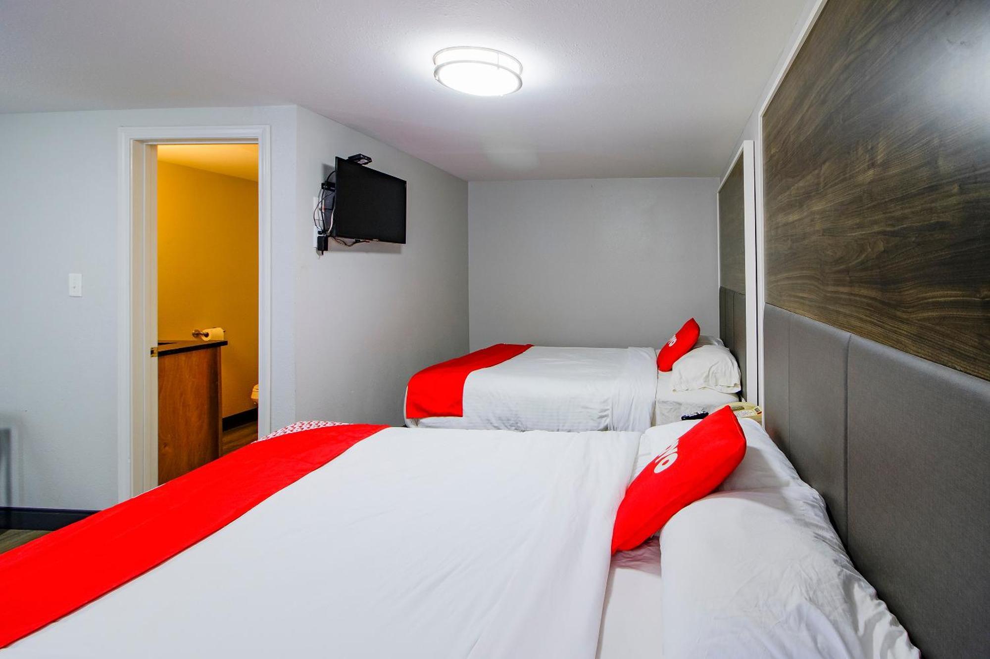 Oyo Hotel Sulphur La Hwy 90 West Kültér fotó