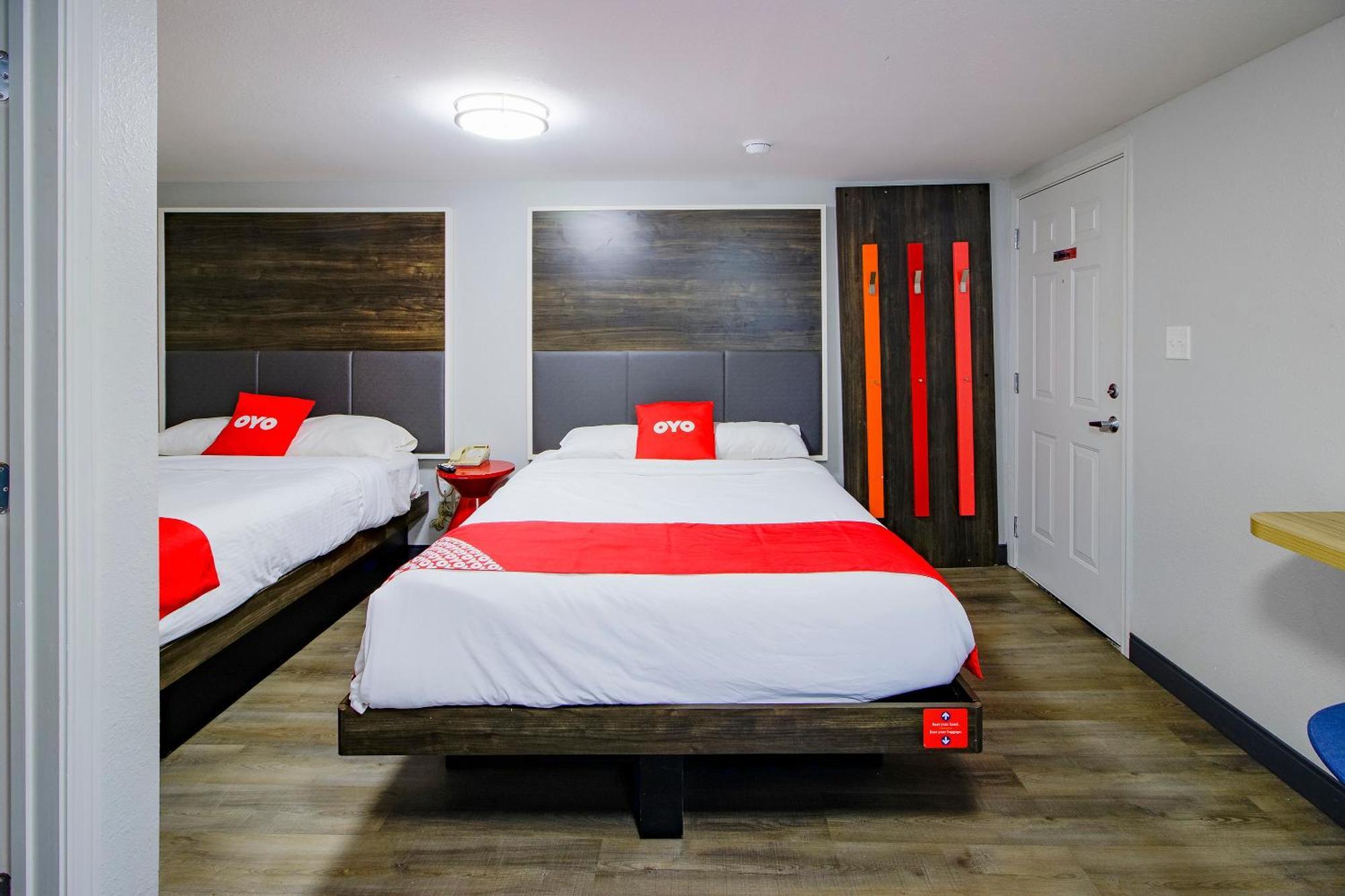 Oyo Hotel Sulphur La Hwy 90 West Kültér fotó